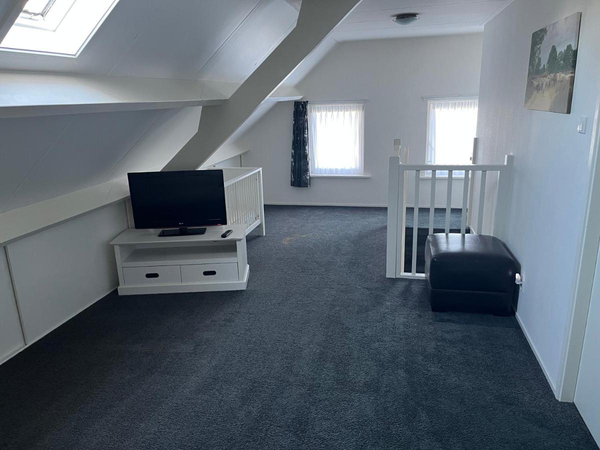 Vakantiehuis De Turfvaart Wachtum Bagian luar foto